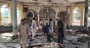 Фото: При взрыве в мечети Кандагара погибло более 60 человек