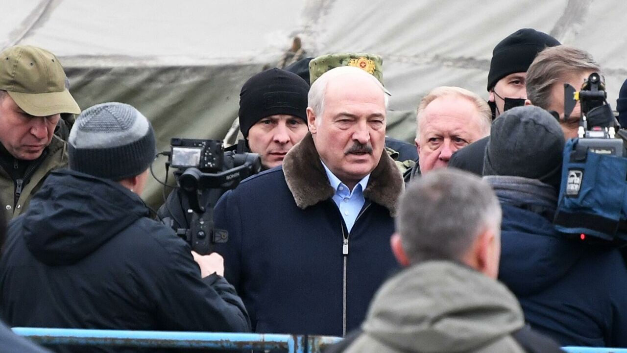 Lukashenko Pribyl Na Granicu Belarusi I Polshi C81967a