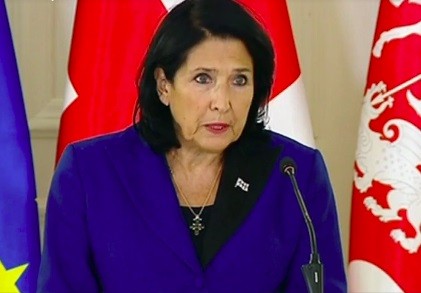 Prezident Gruzii Salome Zurabishvili Vystupila 3 Nojabrja Na Brifinge C97fa02
