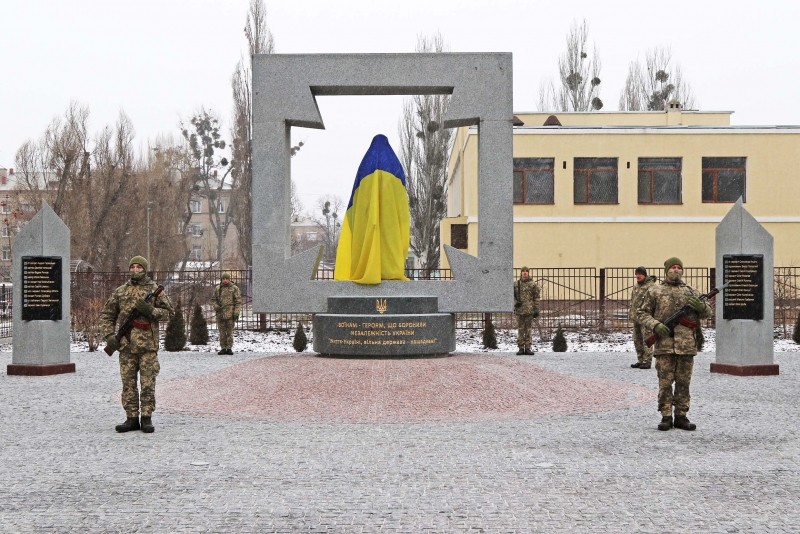 V Novomoskovske Pojavilsja Memorial Pogibshim Voinam 801ef5a